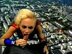 Superwomans Blowjob in the Sky Free Porn Sex Movieshardcore