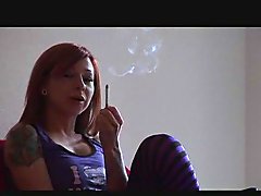  Scarlett Taking A Smoking Break   