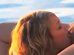 luxury lesbians licking pussies