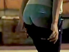 Jessica Alba Good Luck Chuck (Booty Dance 3x)