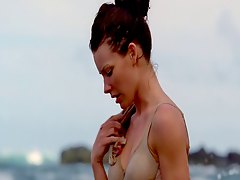 Evangeline Lilly - Lost celebrity 