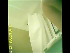 spioneren badkamer broekje uit wit sexy moeder