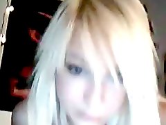 Amatuer Hot Blonde On Web Cam Horny As Hell