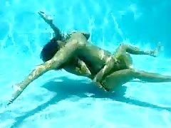 Lesbian sex underwater looks a