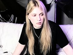 legs amateur, blonde, webcam, masturbating