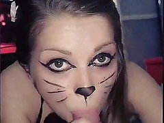 Kinky Kitty Lauran Sucks Cock 
