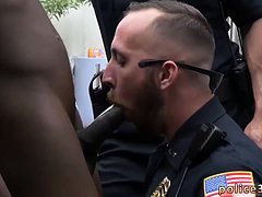 outdoor blowjob, caught, police, interracial