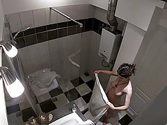 shower voyeur, big-ass, hidden-cam, european