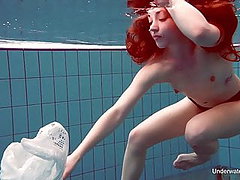 Underwater swimming babe Alice Bulbul 