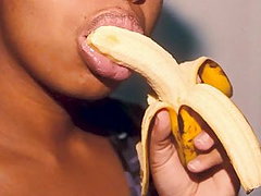 dunkelhäutig blowjob latina penis lippen