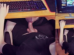 Sucking my boyfriend’s big cock while he’s playing Dota2 – creampie
