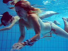 Marusia and Melisa Darkova underwater lesbos 