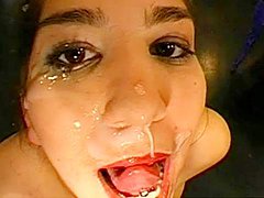 Superstar Melanie Moon is showing how to swallow 