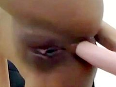 webcam japanerin brillen striptease entkleiden