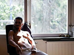 muscolosi masturbazioni svedese sculacciata webcam