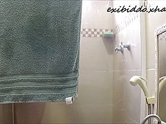 Do you like spy in shower 