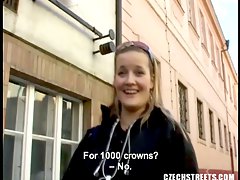 Czech girl from the streets agree to sh